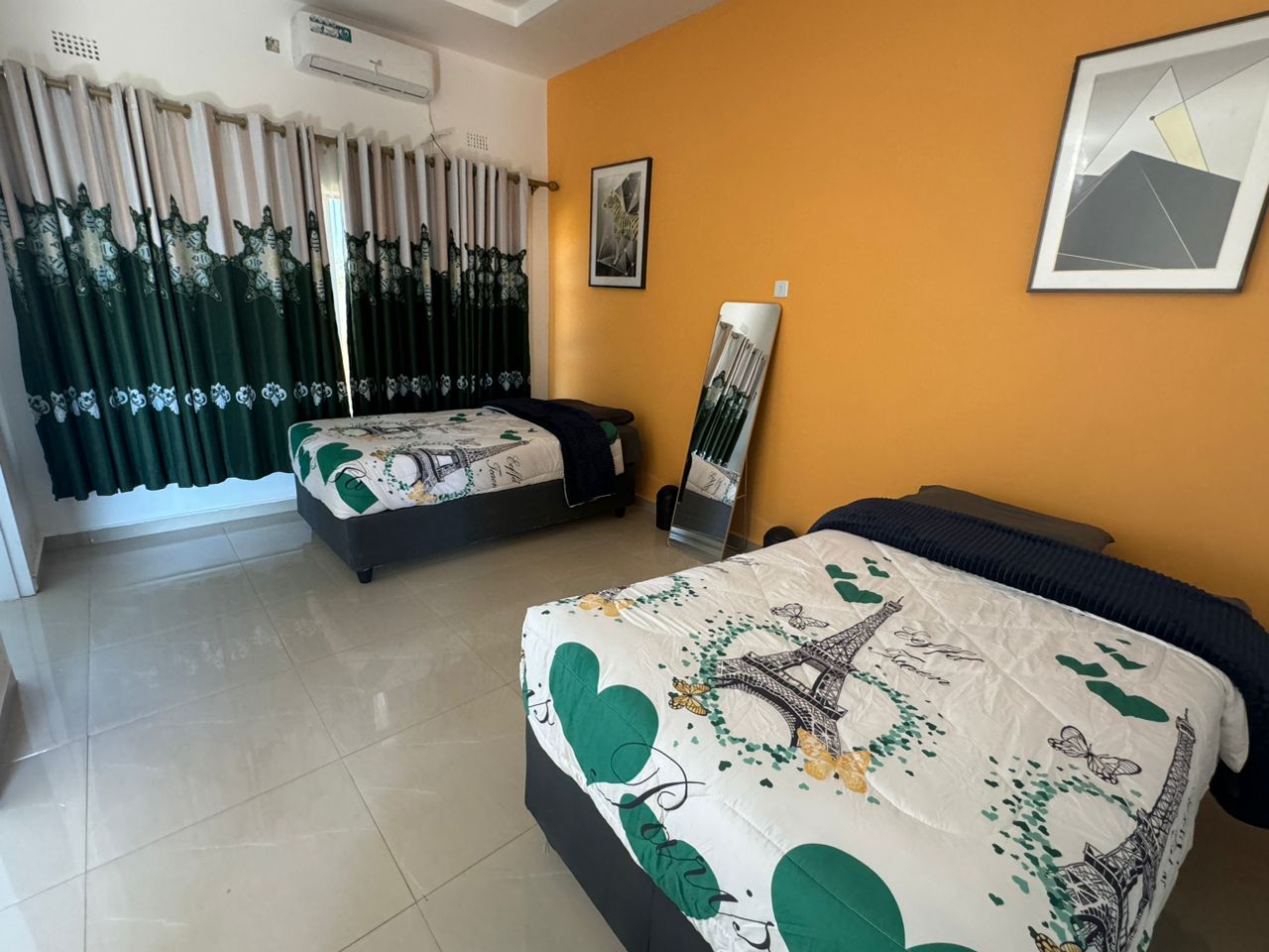 Standard Suite